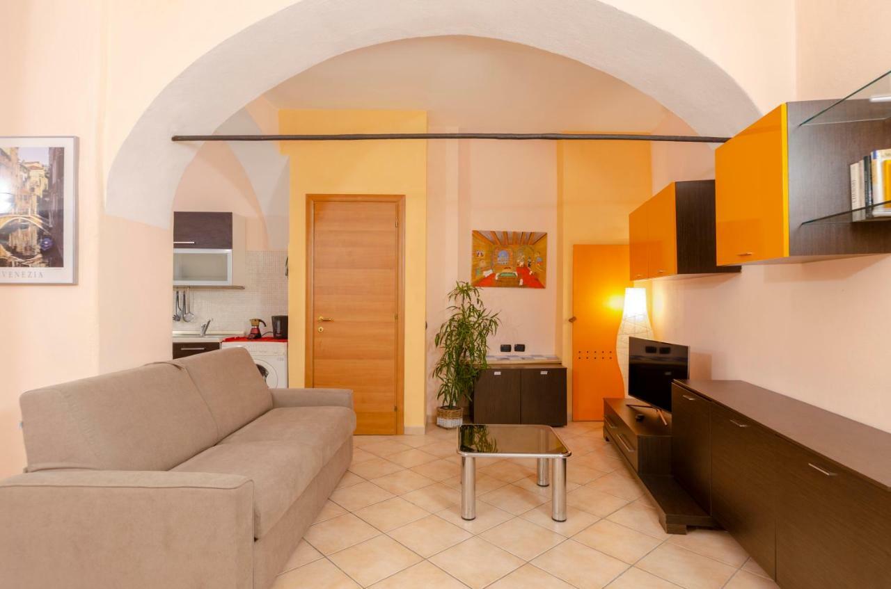 Joivy Warm Family Apt Near Porto Antico Apartamento Génova Exterior foto